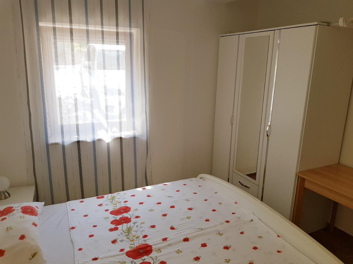 Apartments Vila Tisa مالي لوشينغْ المظهر الخارجي الصورة